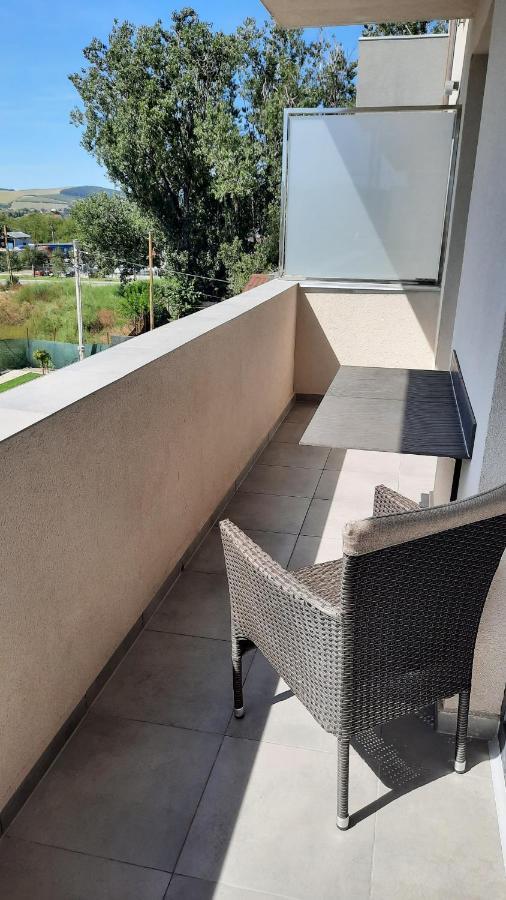New Grey Residence Apartament Târgu-Mureş Zewnętrze zdjęcie