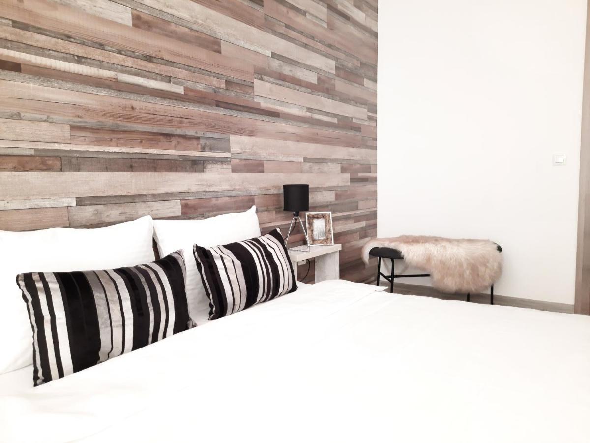 New Grey Residence Apartament Târgu-Mureş Zewnętrze zdjęcie